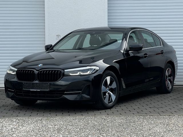 BMW 520d xDrive LED Leder Navi Kamera 1-Hand Facelif