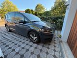 Volkswagen touran - Volkswagen Touran mit Benzin-Antrieb: Kombi, Automatik
