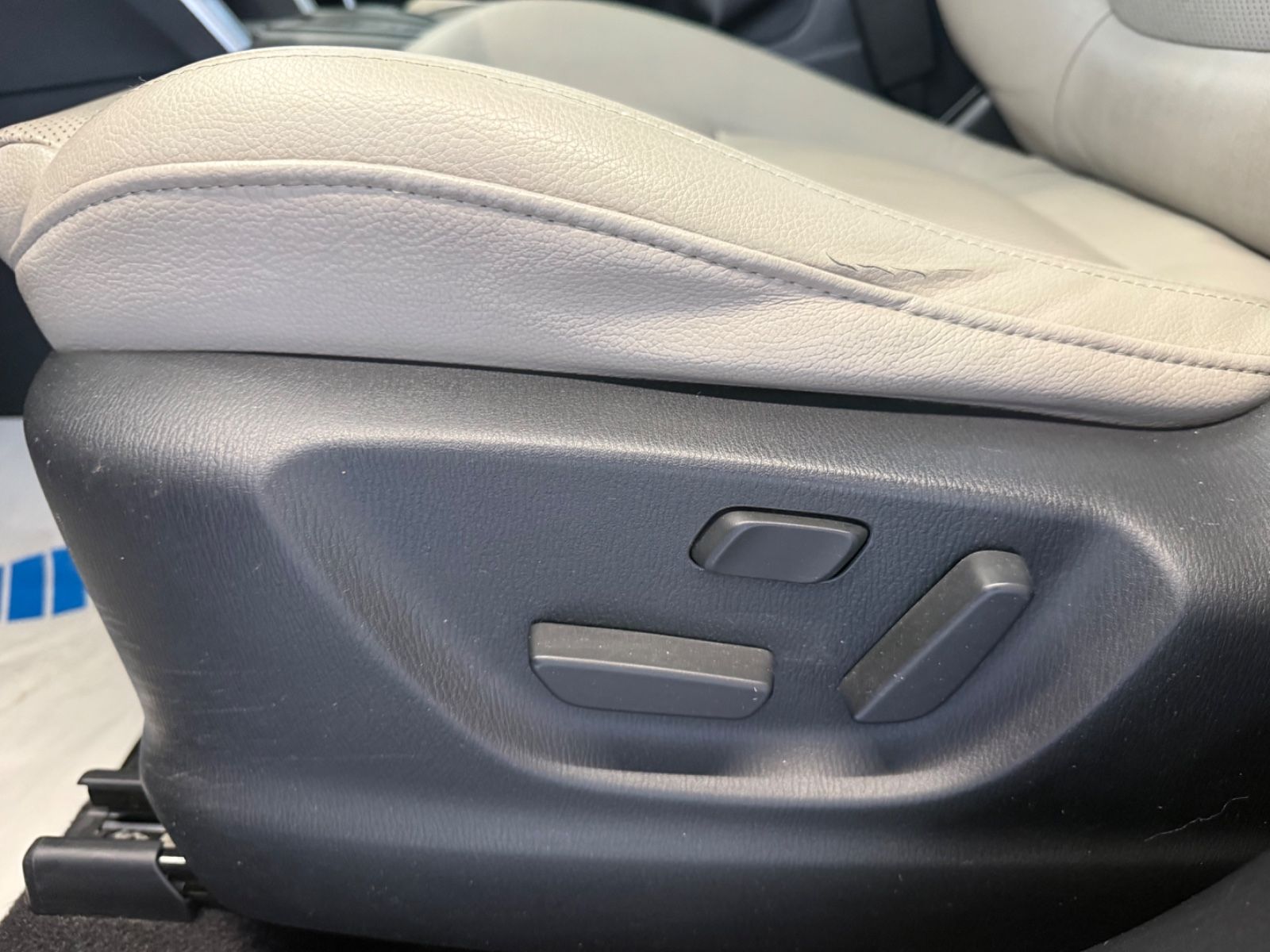 Fahrzeugabbildung Mazda CX-5 Sports-Line ALLRAD, Rückfahrkamera Techpak.