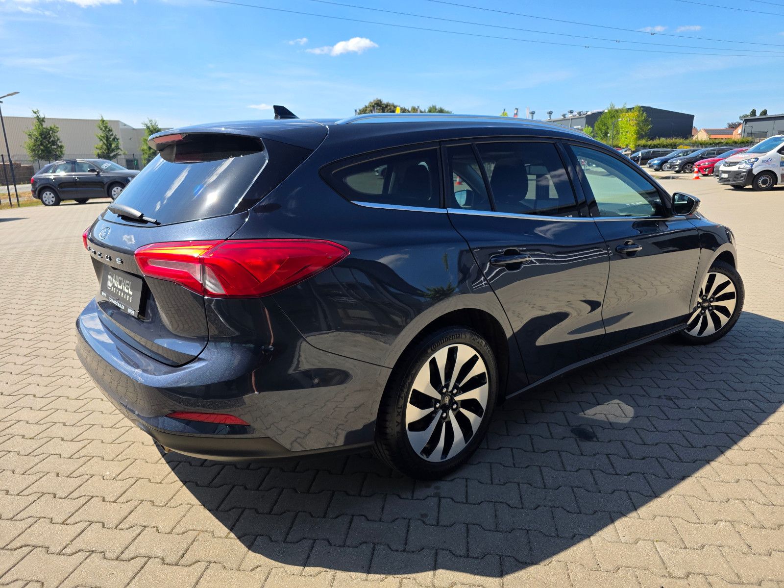 Ford Focus Tur. Titanium*Led*Ahk*Acc*Kamera*Pano*B&O* imagem 3