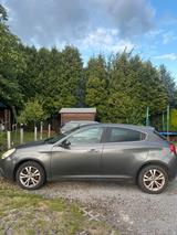 Alfa Romeo Giulietta - Alfa Romeo Giulietta aus 2010
