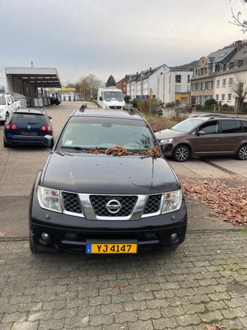 Nissan Pathfinder 2.5 dCi LEDER/KAMERA/ALU