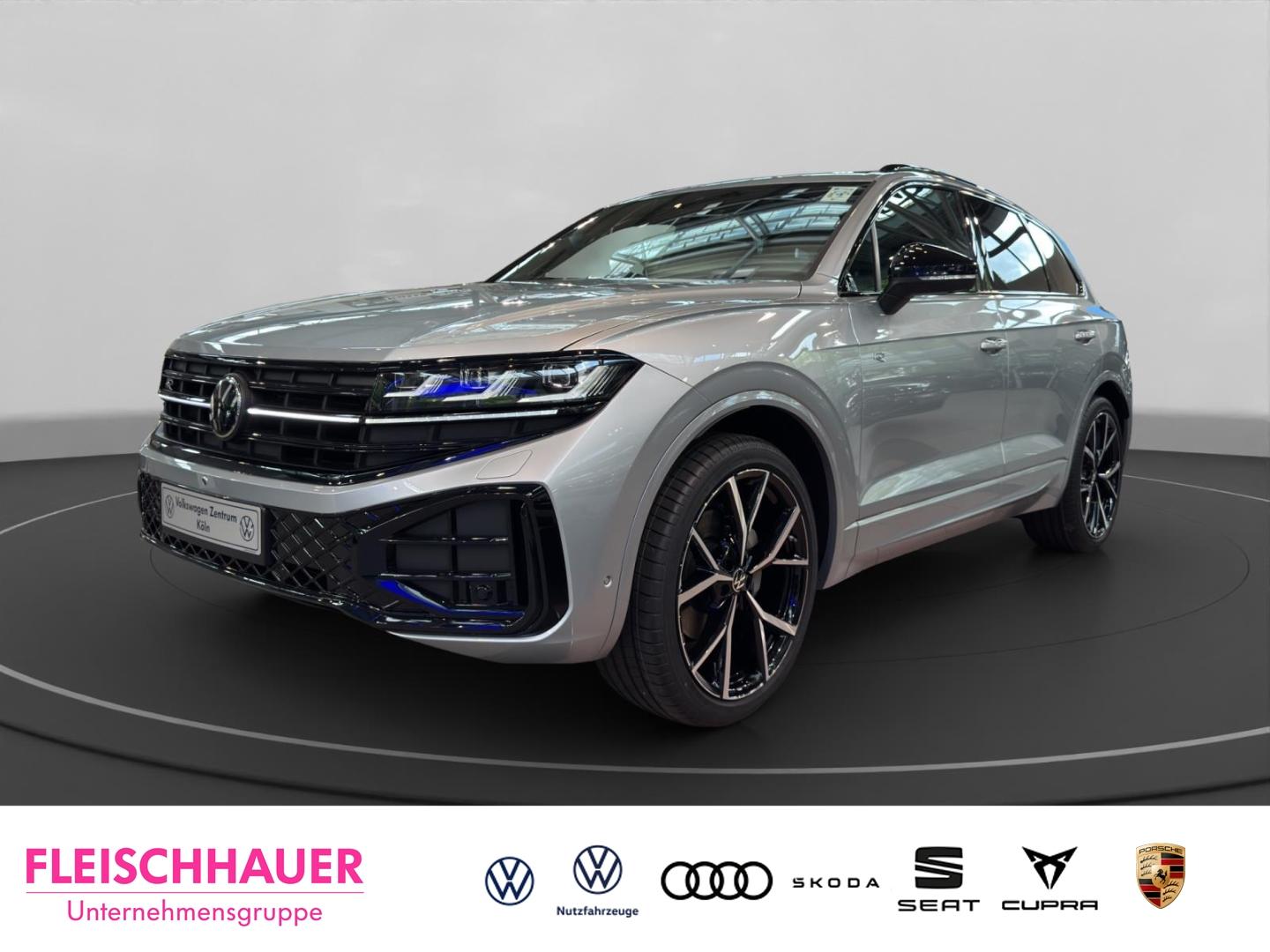 Volkswagen Touareg R-Line 3.0 TDI 4MOTION HUD PANO AHK LEDE
