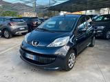 Peugeot 107 1.0 68CV 5p. Plaisir 2Tronic - Peugeot 107 mit Halbautomatikschaltung