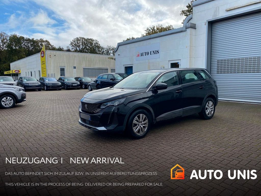 Peugeot 5008 1.2 PureTech 130ps Active/7 Sitzer/LED