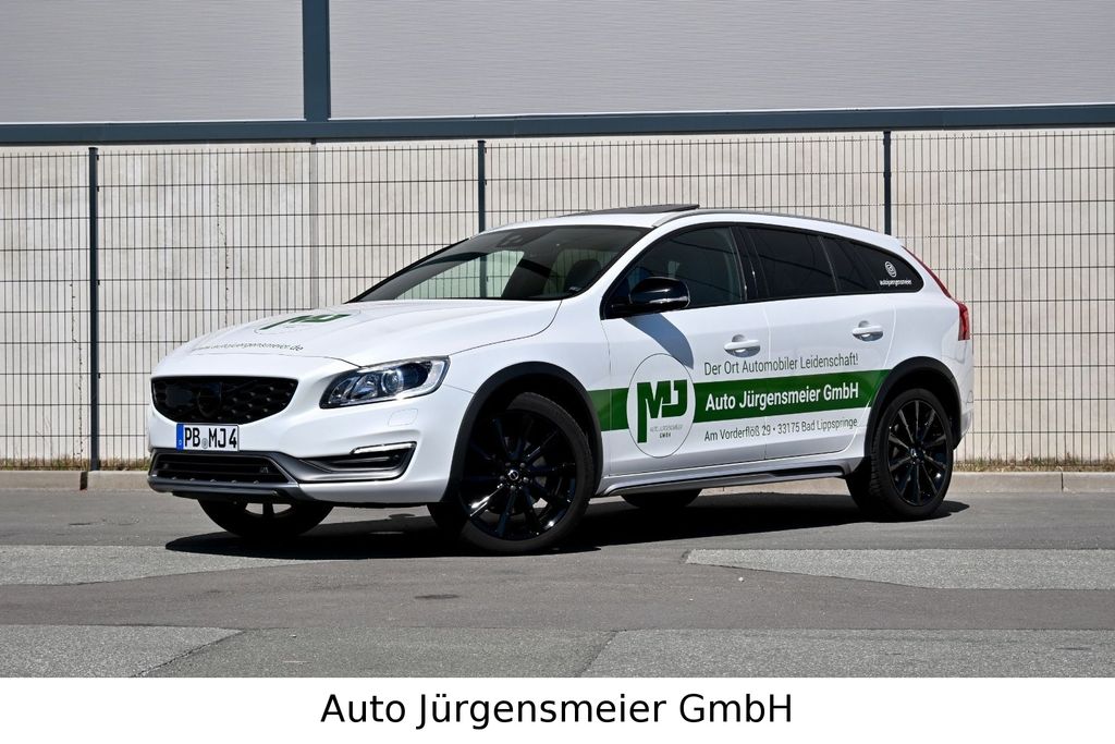 Image of Volvo V60 Cross Country