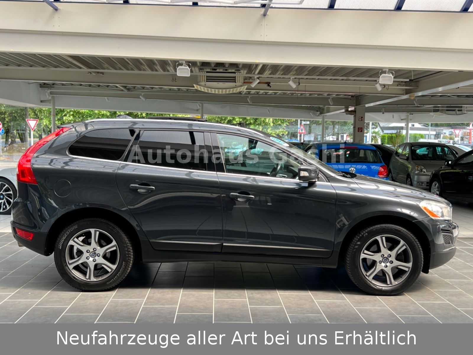 Fahrzeugabbildung Volvo XC60 Summum*4x4*2Hd*AHK*Kamera*Leder*Memory*Pano