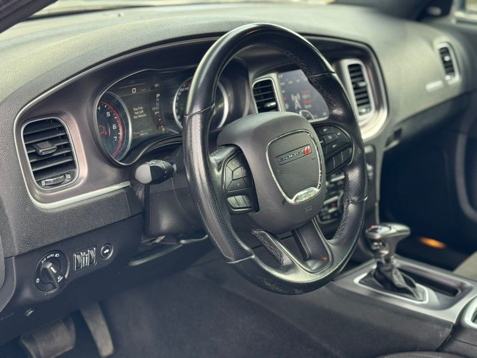 Fahrzeugabbildung Dodge Charger 2022er 3.6 GT 20" Kamera PDC Mwst.