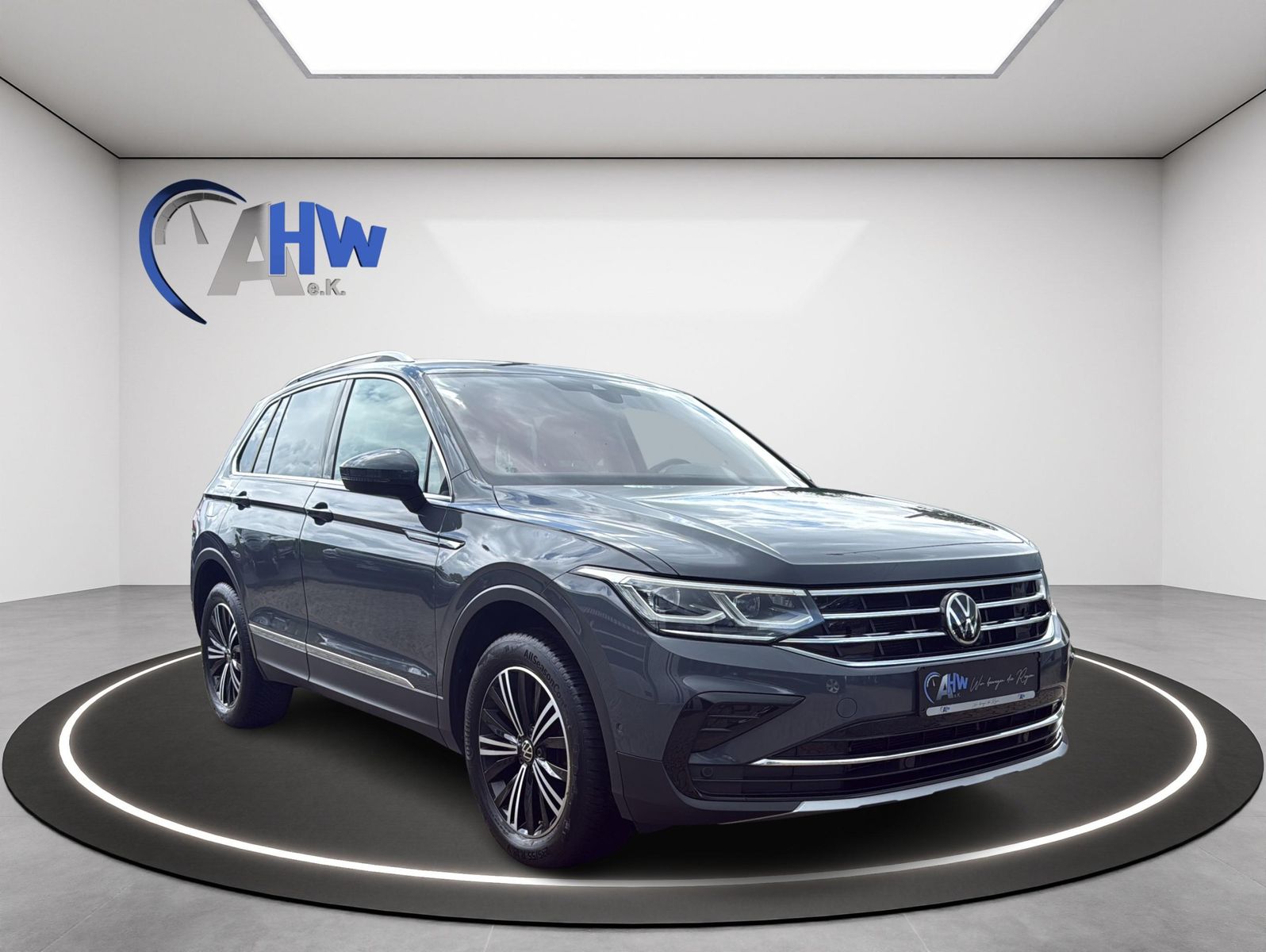 Volkswagen Tiguan 2,0 TDI4Motion Elegance imagem 2