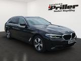 BMW 530i Touring xDrive/Leder/LED/Apple/HUD/PGSD/DAB - BMW 530 530d mit Benzin-Antrieb