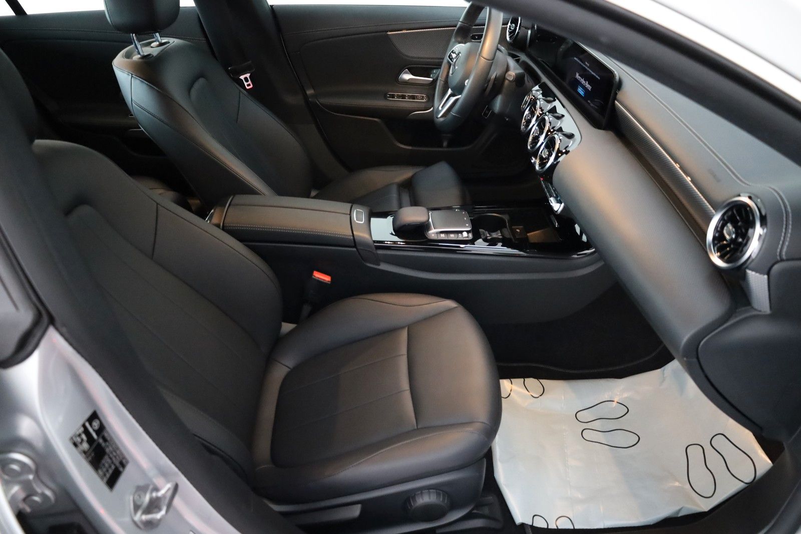 Fahrzeugabbildung Mercedes-Benz CLA 220 d Coupe,Leder,Navi,LED,SH,360Kamera