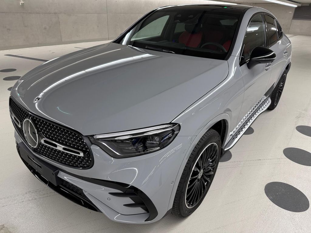 Mercedes-Benz GLC 300 de/Pano/AMG/4Z-Klima/AHK/360-Kamera/FULL