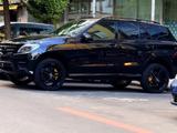 Mercedes-Benz Mercedes Ml 350 Extra Ausstattung - Mercedes-Benz ML 350 in Düsseldorf