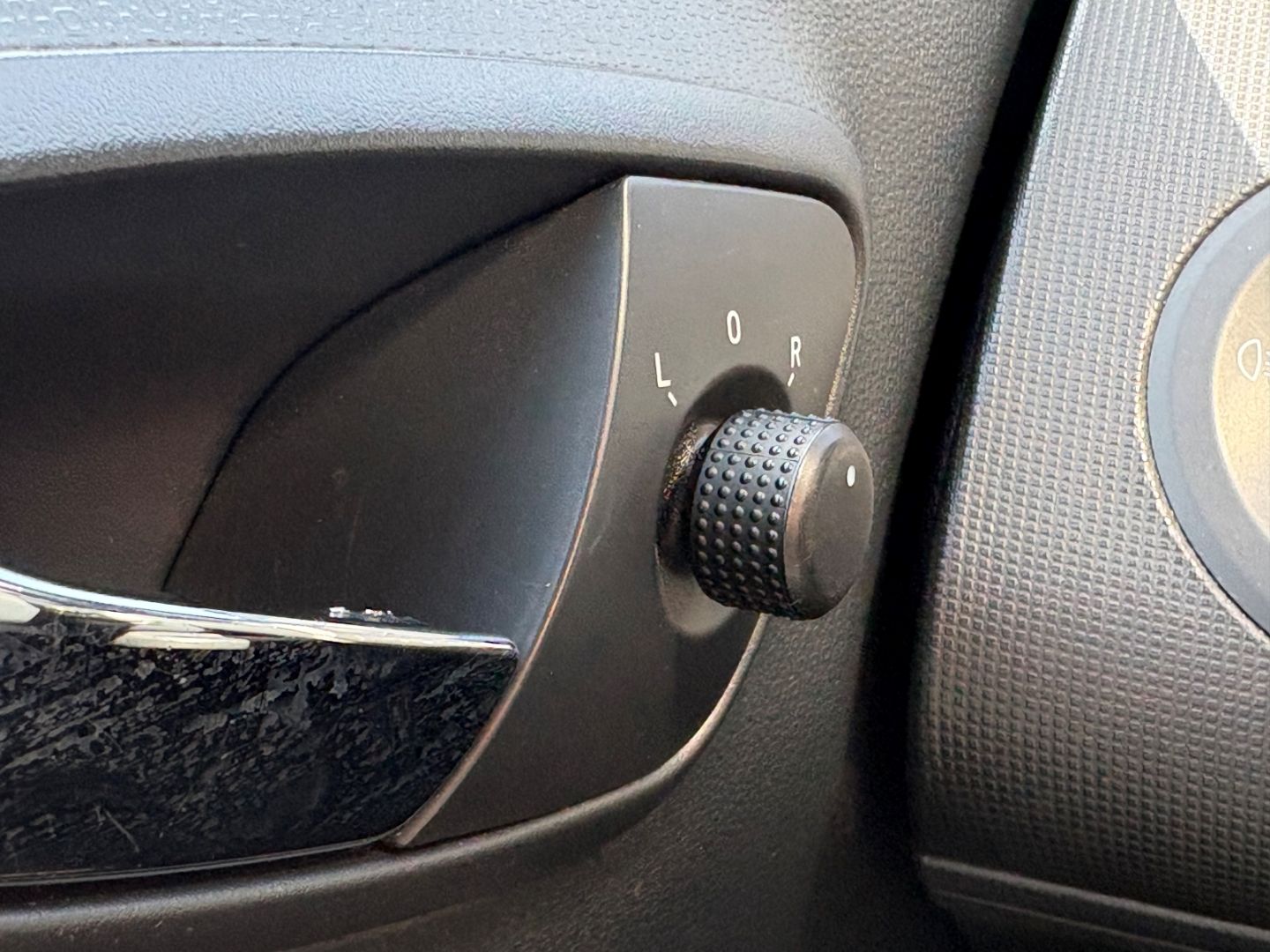 Fahrzeugabbildung SEAT Ibiza SC Stylance Style 8fach bereift Sitzheizun