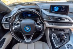 BMW i8 – 15 / 30