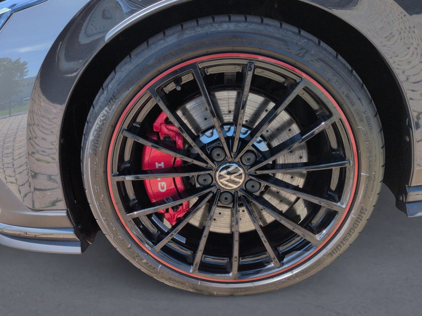 Golf VIII GTI Clubsport BLACK-STYLE+AKRA+19"