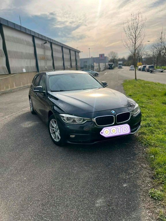 Image of BMW 320