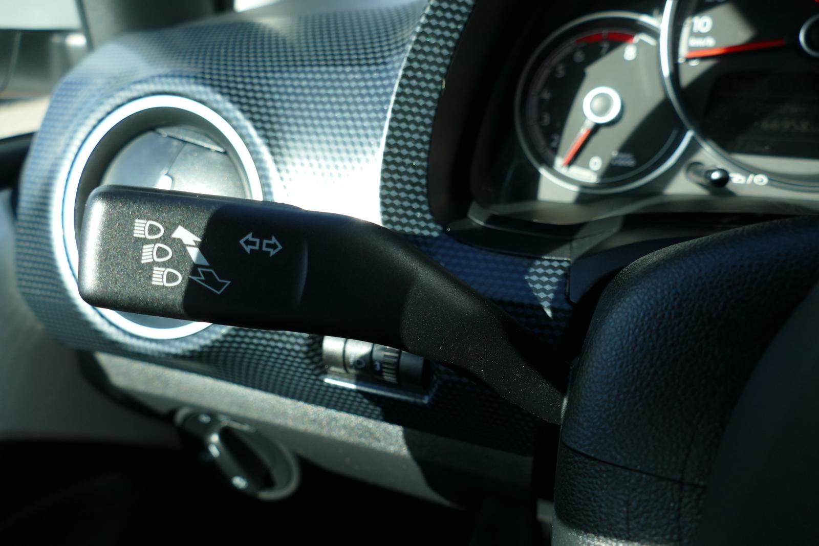 Volkswagen Up 1.0 Klimaaut. Spurhalte Bluetooth USB, миниатюра 10