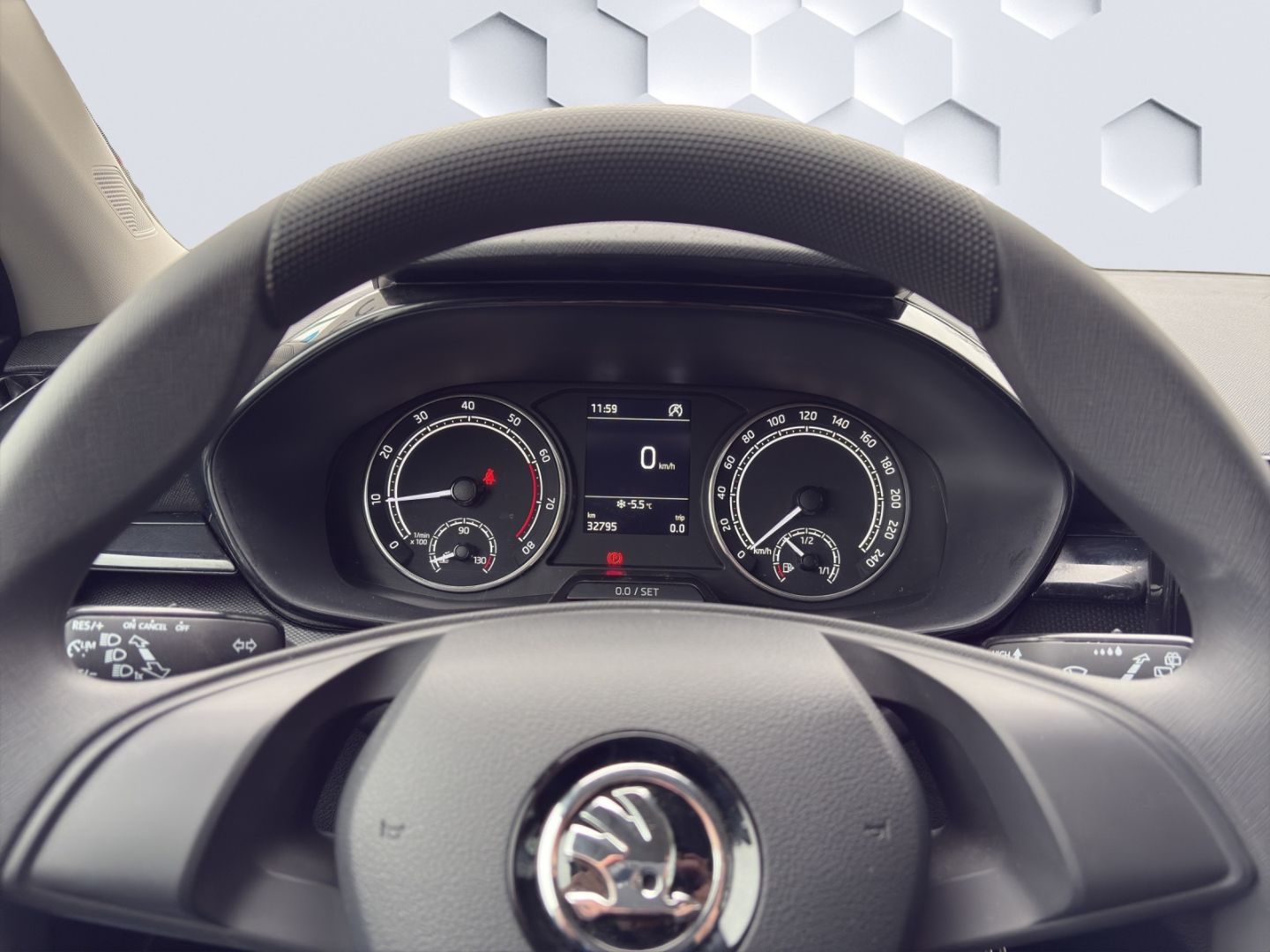 Fabia Active 1.0 70kW LED PDC hinten Sitzheizung