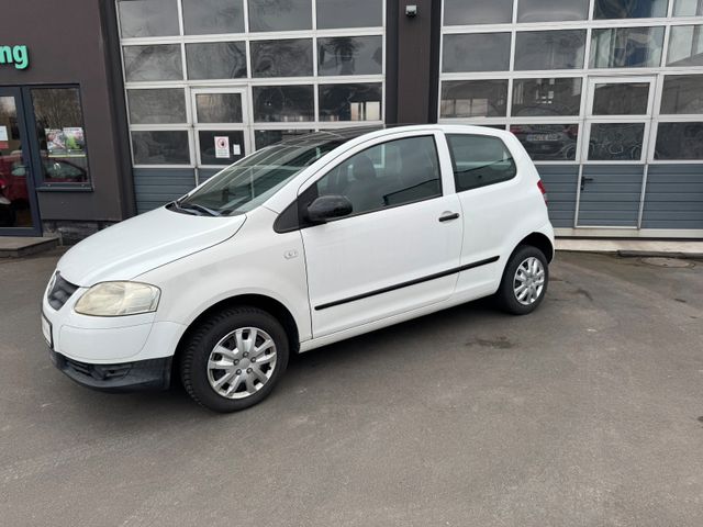 Volkswagen Fox Basis*HUAU neu*AC*Allwetterreifen*