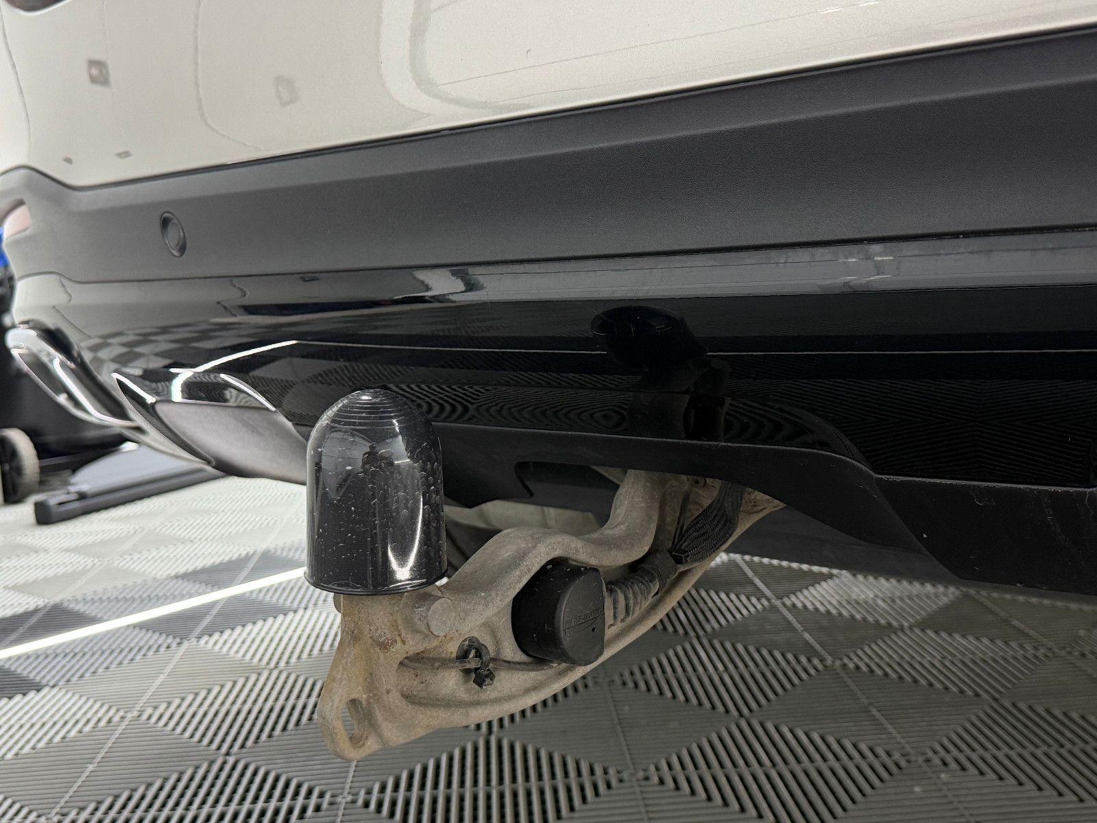 Fahrzeugabbildung Mercedes-Benz GLE 400 d 4Matic AMG-LINE/DISTRONIC+/AHK/7-SITZE