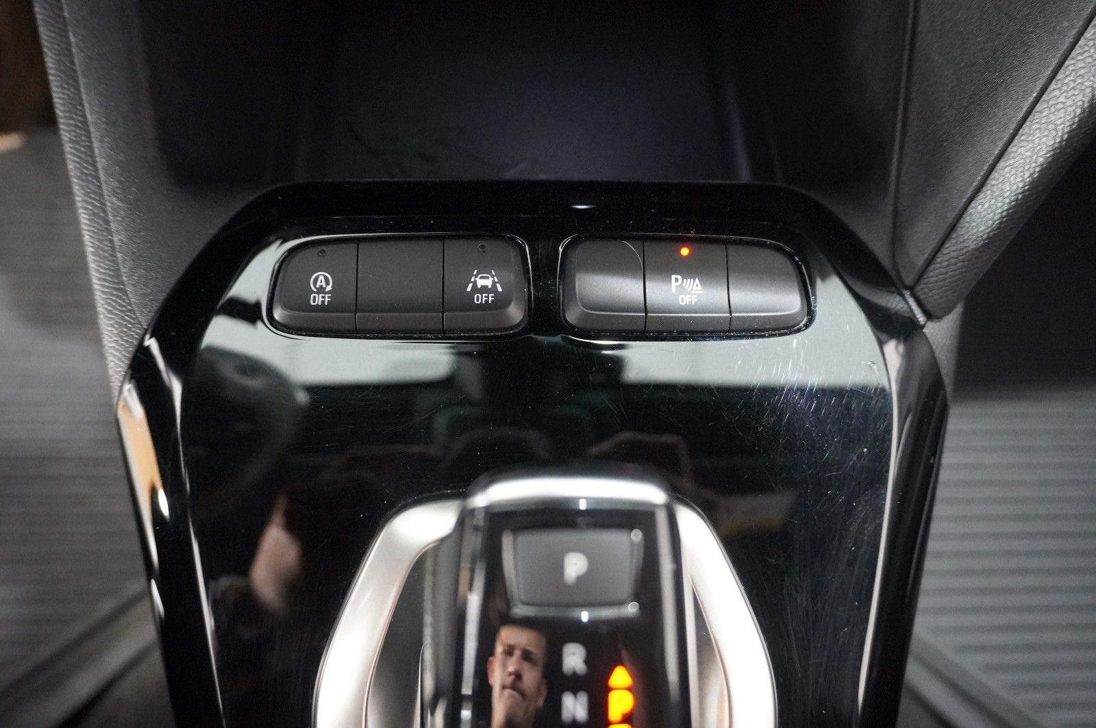 Fahrzeugabbildung Opel Corsa F 1.2T GS-LINE NAVI/LED/KAMERA/SHZ/DAB+