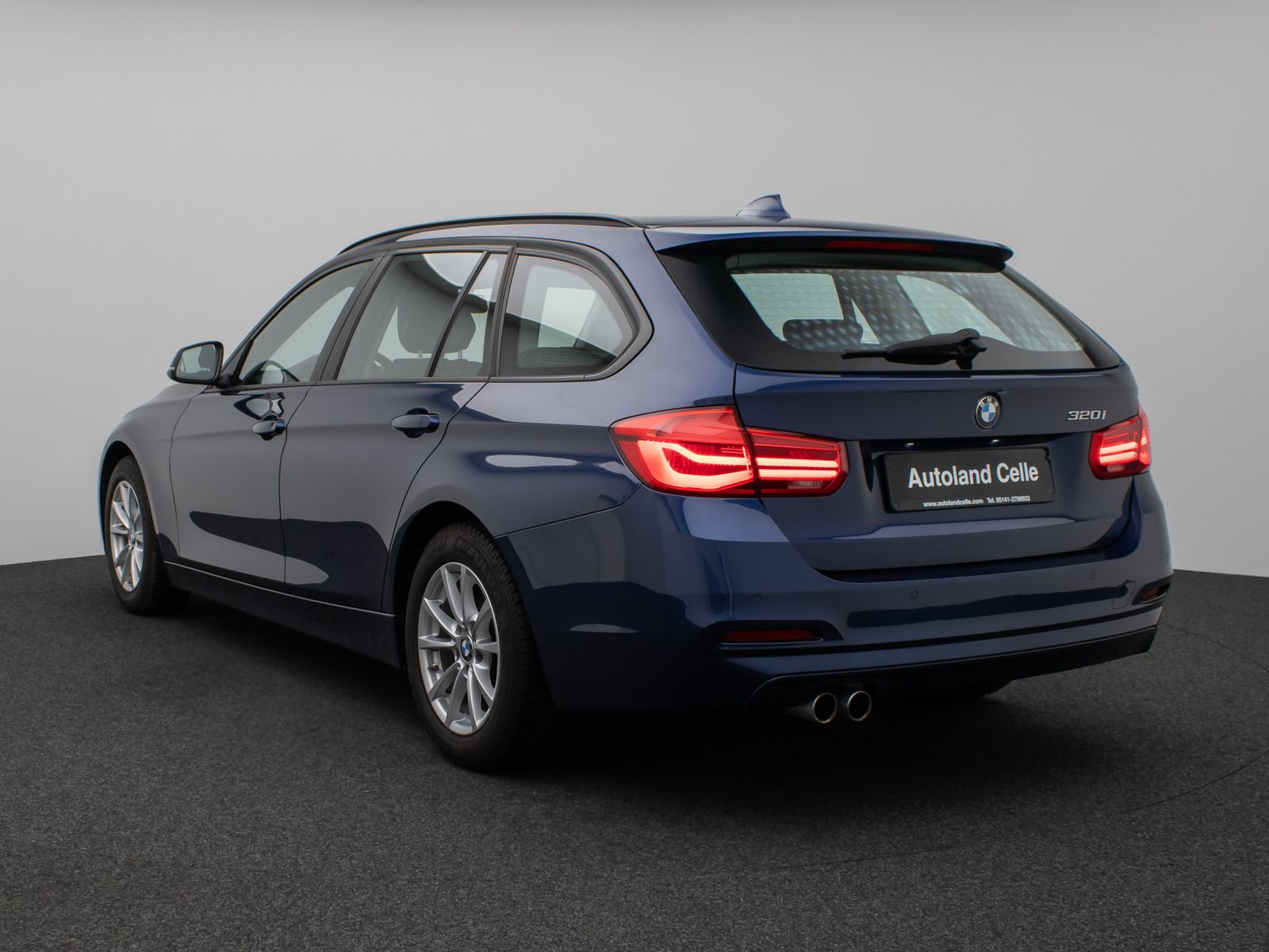 Fahrzeugabbildung BMW 320i Advantage HiFi Navi Lordos PDC LED Alarm