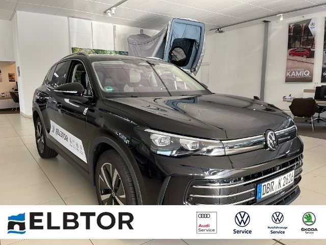 Volkswagen Tiguan Elegance TDI DSG AHK STHZ ACC PANO