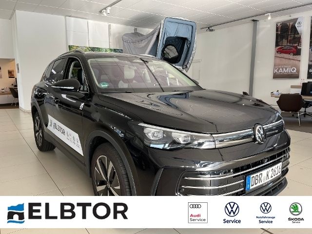 Volkswagen Tiguan Elegance 2,0 TDI-DSG NAVI AHK GRA PDC STH