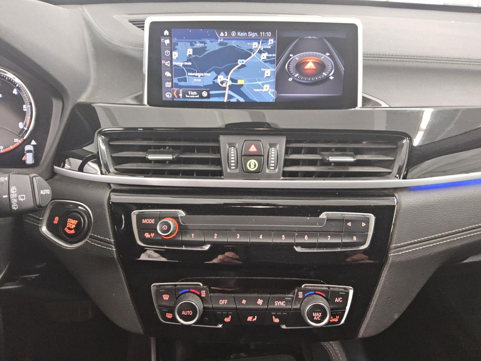 BMW X1 sDrive18d X-Line Navi LED T-Leder HiFi RFK foto 7