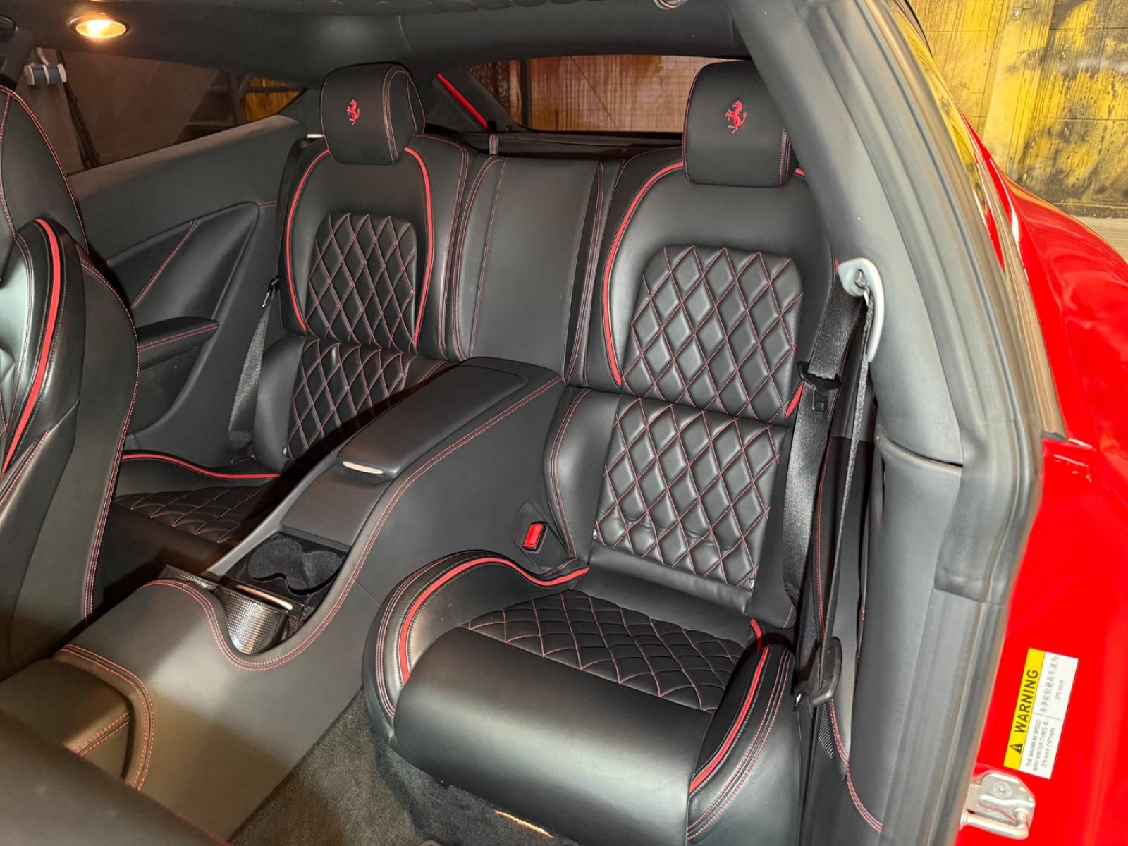 FERRARI FF 6.3 V12 PACK CARBONE