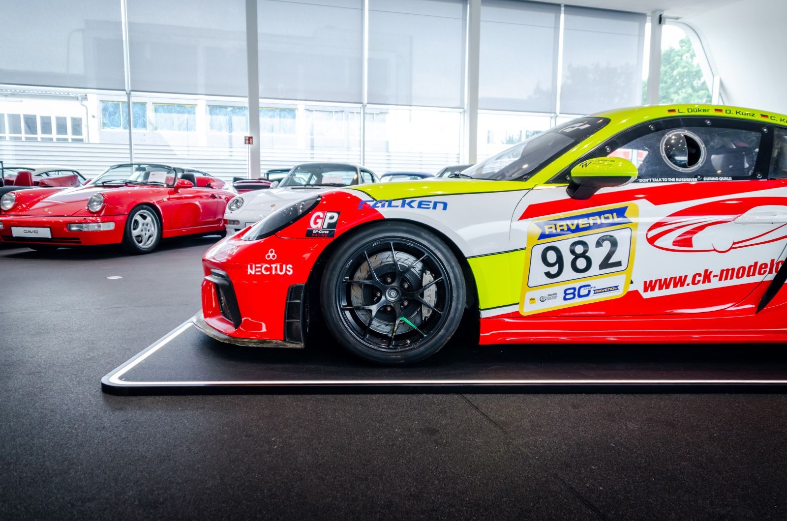 Porsche Cayman GT4 Clubsport MR DMSB Manthey foto 6
