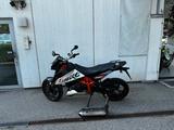 KTM Duke 690 R Karbon AKRA - Angebote entsprechen deinen Suchkriterien