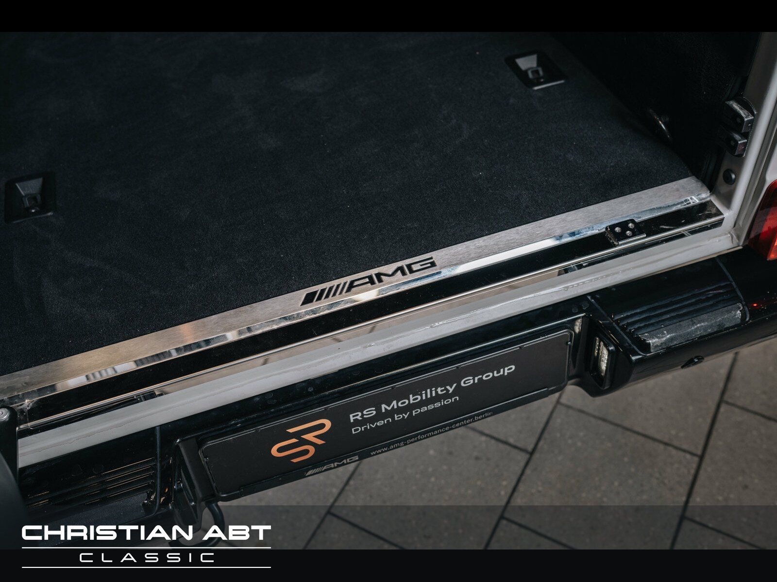 Fahrzeugabbildung Mercedes-Benz G 63 AMG Exclusive Edition COMAND APS/Distronic