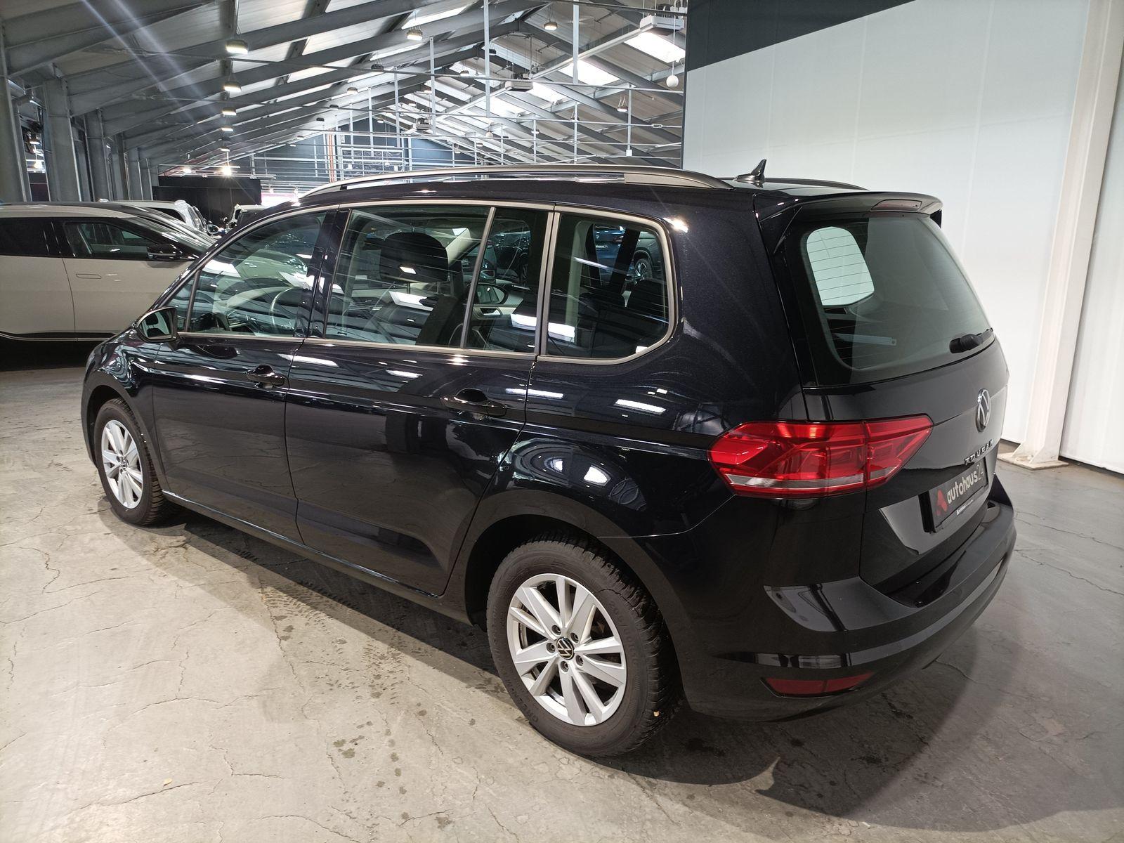 Volkswagen Touran 1.5 TSI Comfortl. App ParkPilot Sitzheiz, миниатюра 4
