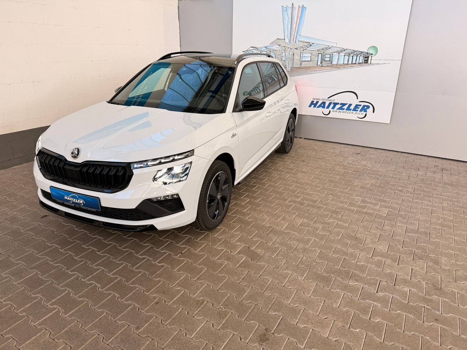 Fahrzeugabbildung SKODA Kamiq Monte Carlo 1,5 TSI DSG +Sportpaket +Navi