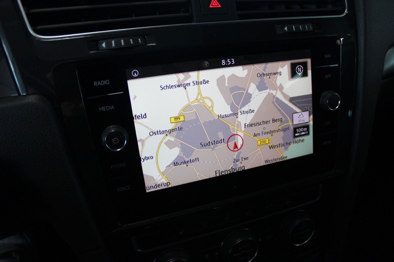 Fahrzeugabbildung Volkswagen Golf 2.0 TDI BMT DSG Comfortline LED STDHZ uvm.