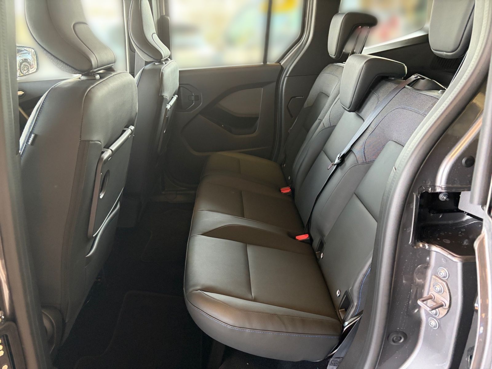 Fahrzeugabbildung Nissan Townstar DIG-T 130 L1 Tekna AUTOMATIK*NAVI*SHZ*K