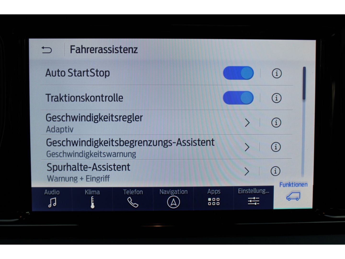 Fahrzeugabbildung Ford Tourneo Courier Active1,0 EcoBoost ACC Navi TWA