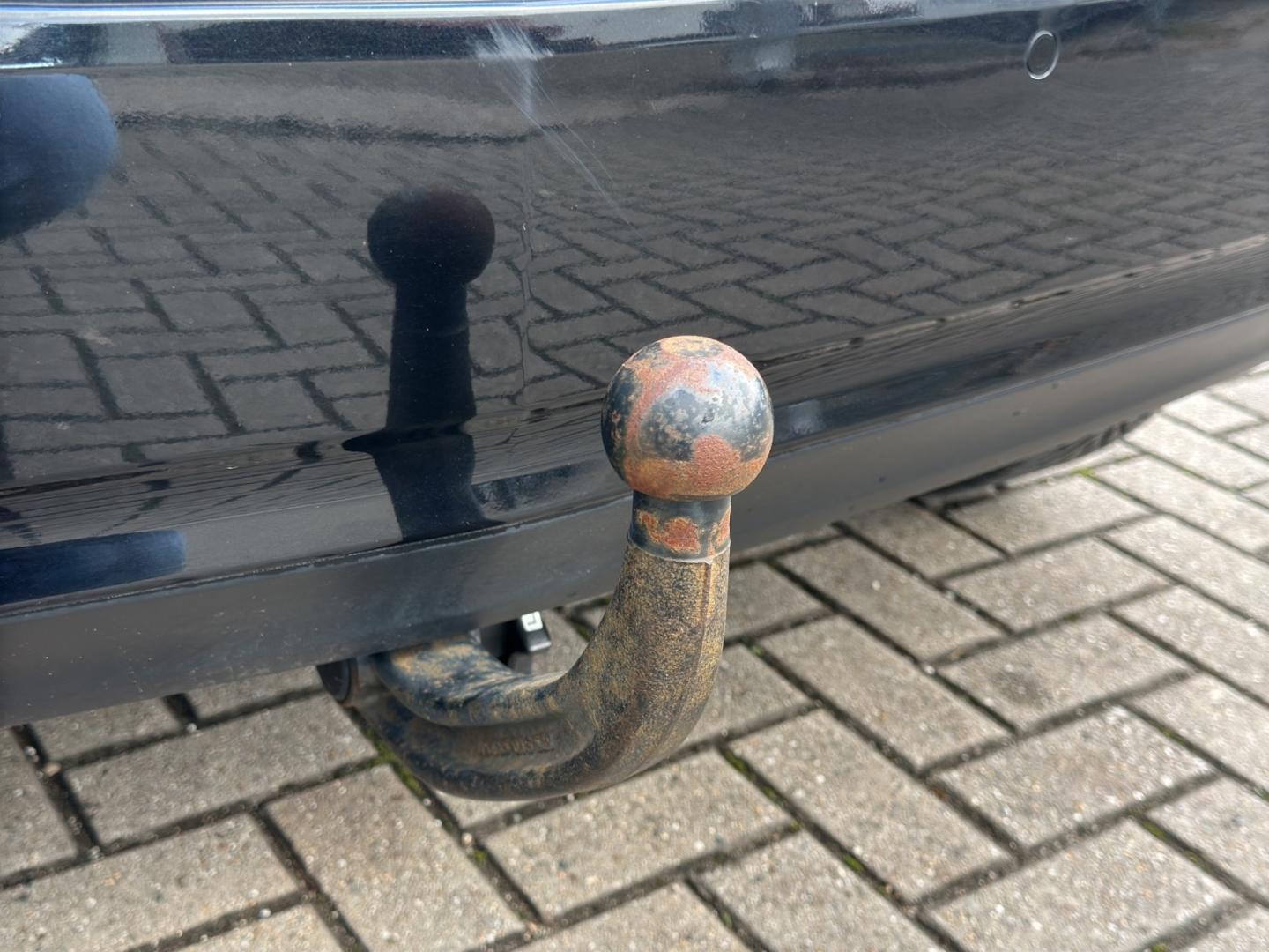 Mercedes-Benz B 180 8G KLIMA AUTOMATIK PANO TEMPO SHZ TÜV NEU