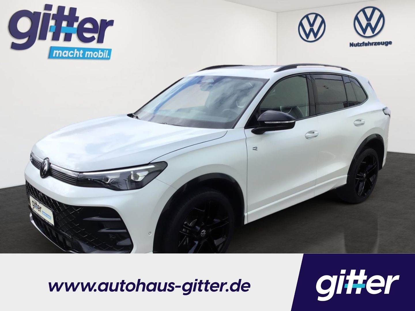 Volkswagen Tiguan R-LINE 4M BLACKSTYLE MATRIX HEADUP PANNO 