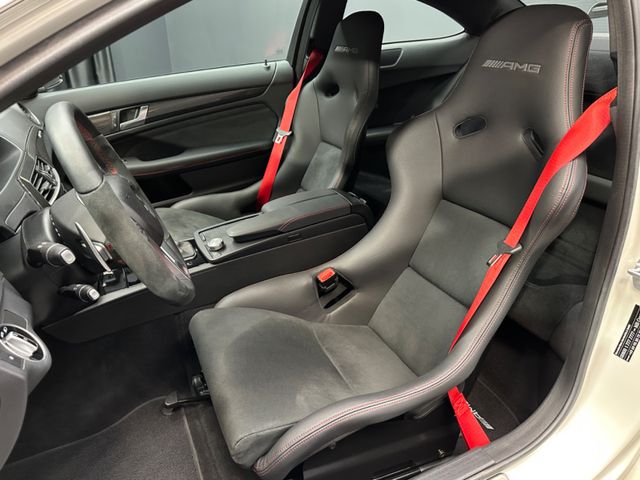 R.W. Exclusive Cars