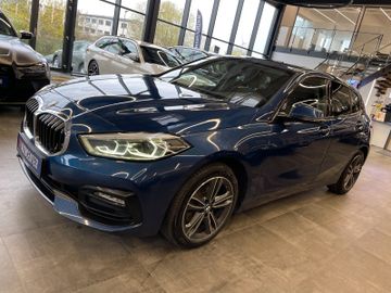 BMW 118 d Sport Line *LED*PDC*CARPLAY*TOUCH*SHZ*TEMP