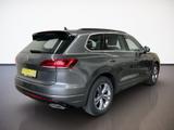 Volkswagen Touareg R-LINE 3.0TDI 231PS NP.101T ACC.5J-G.AHK - Volkswagen Touareg: 2.5