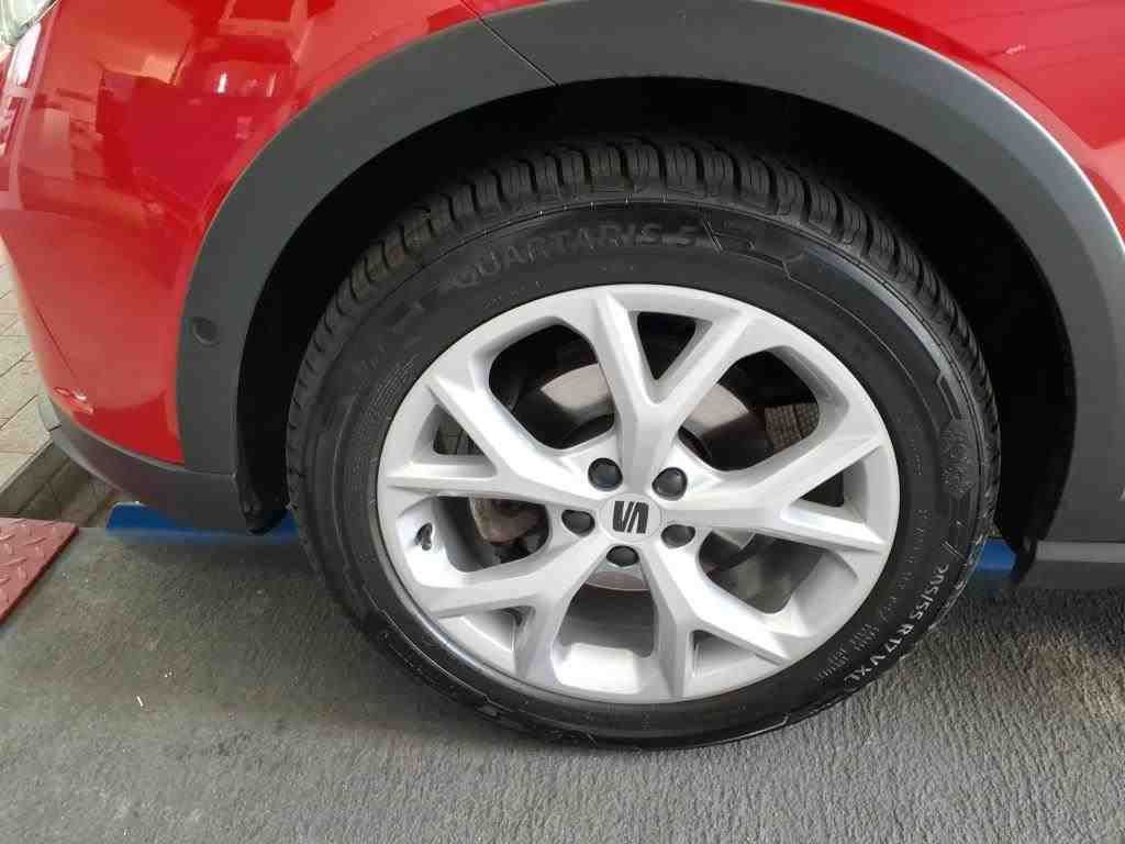 SEAT Arona FR-Line 1.0 TSI AHK*RFK*PDC*NAV*Klima