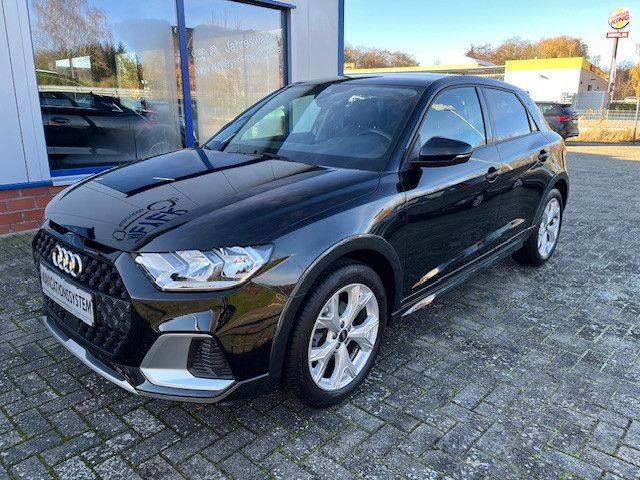 AUDI A1 35 TFSI allstreet Navi Leder Sitzhzg App Conn