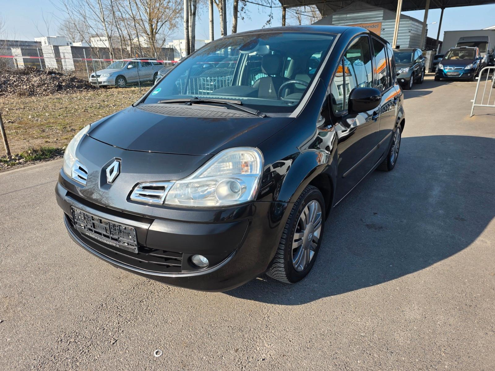 Renault Grand Modus Night & Day