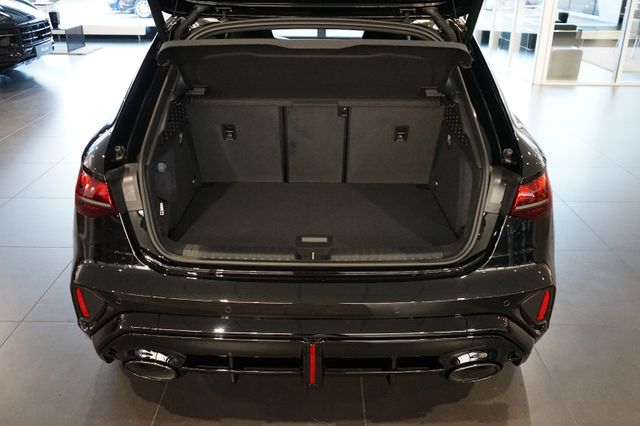 Audi RS3 Sportback | Schalensitze | Pano | SOFORT Audi RS3 Sportback | Schalensitze | Pano | SOFORT