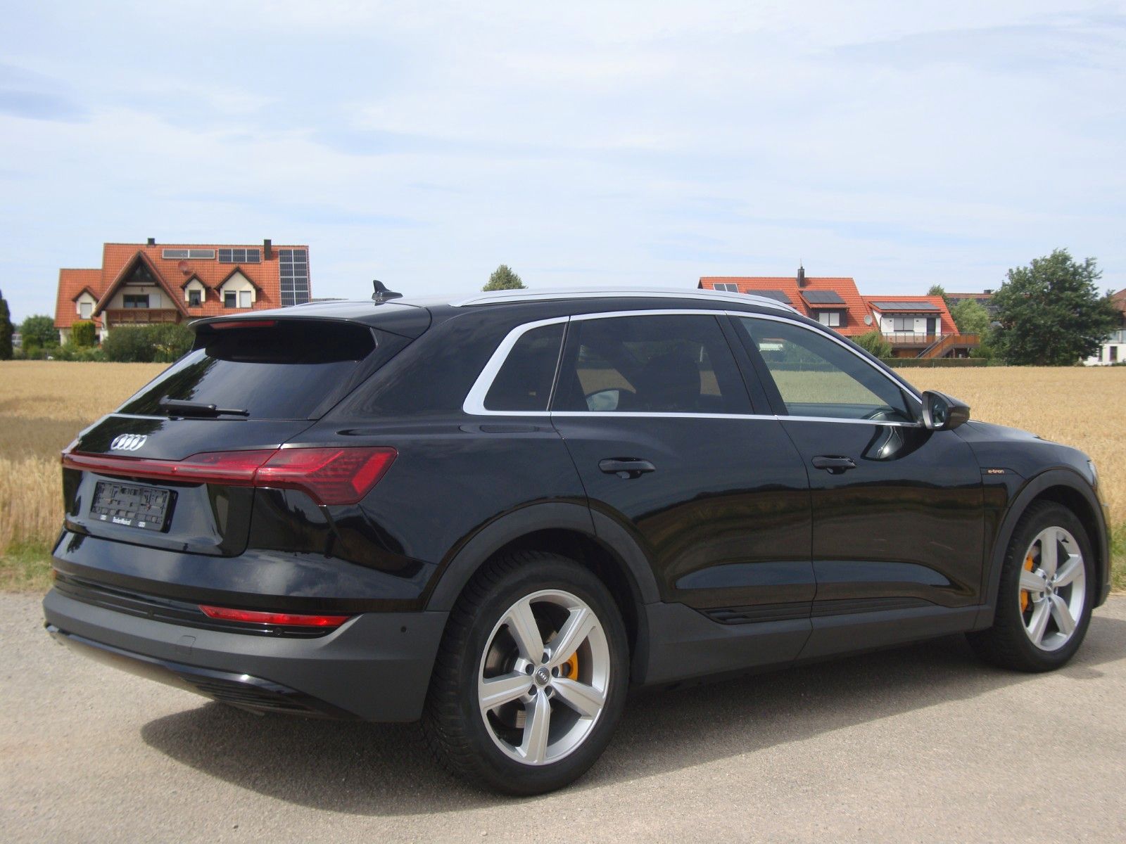 Audi e-tron 50 quattro*71kWh*230KW*GV27*TOP-Ausst. imagem 3