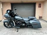 Harley-Davidson Road Glide Top Zustand - einmalige Lackierung  - HARLEY-DAVIDSON LA